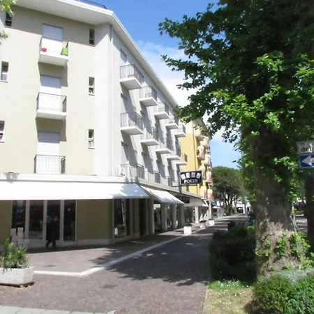Spacious Flat In The Centre Of Bibione Apartment *
